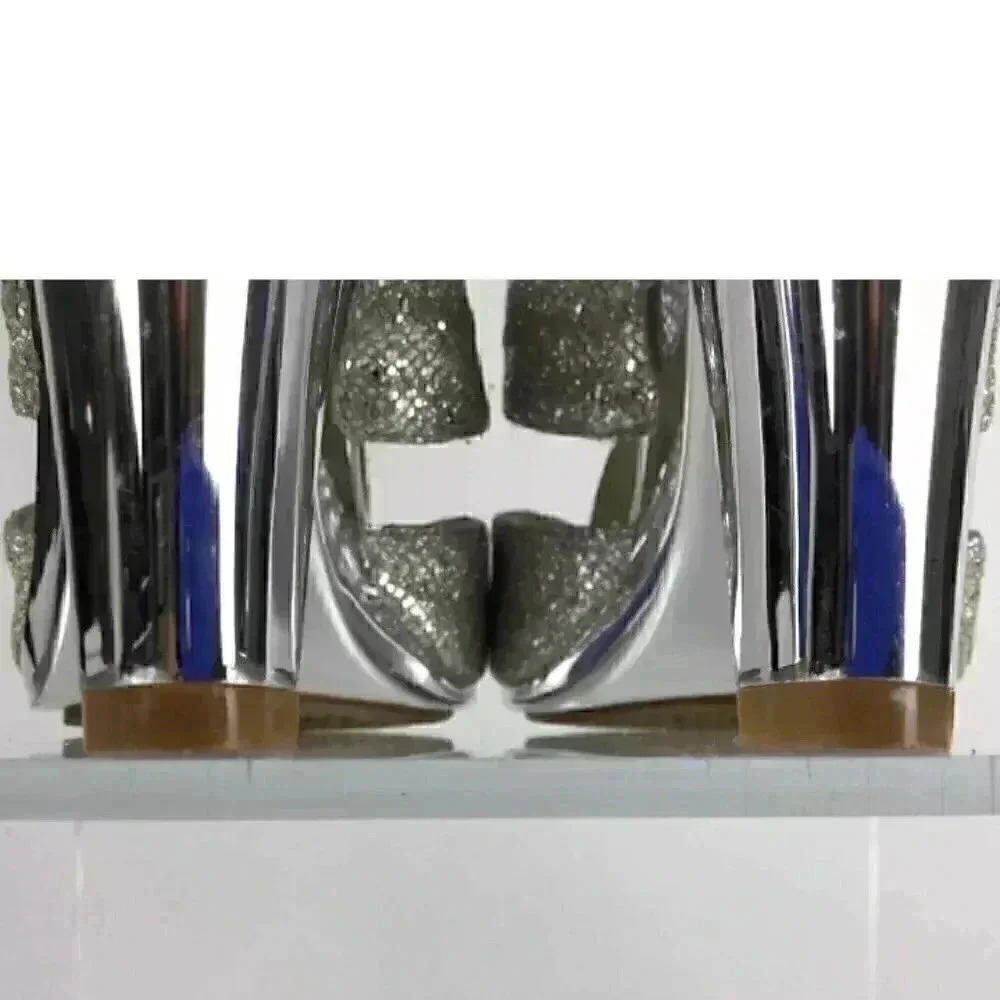 EUC  Michael-Michael Kors Sparkle Sliver T Strap Sandals sz 7 - Picture 4 of 5